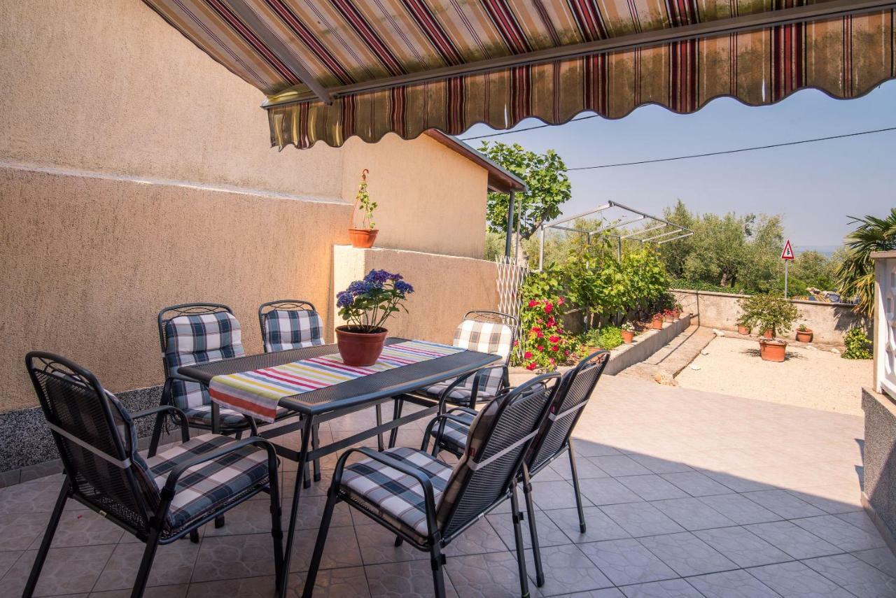 Apartmani Marija マリンスカ エクステリア 写真